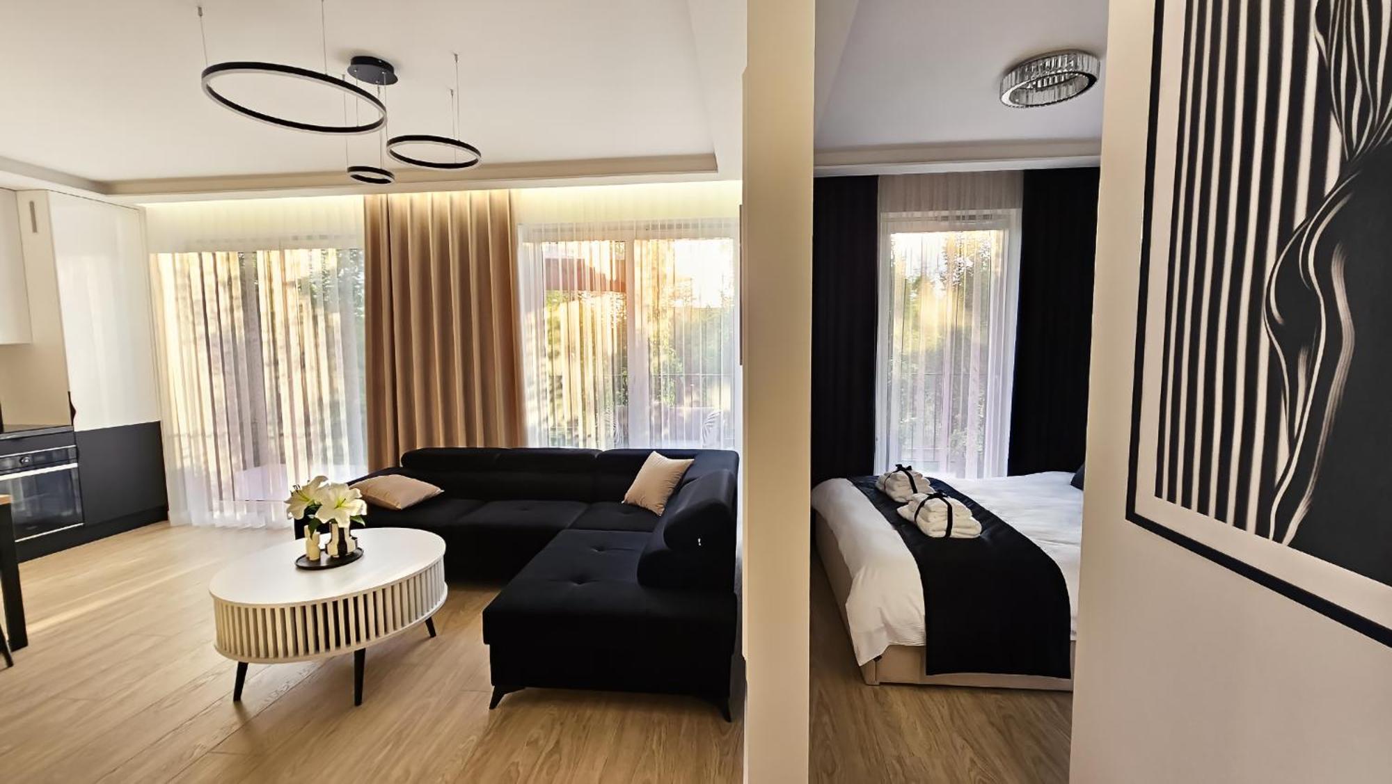 Apartment Wietrznia: Terrace, Garden, And Parking In Prestigious Nature Reserve Area *