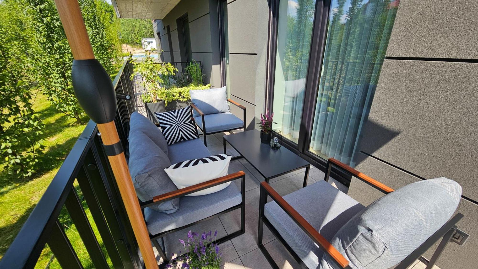 Apartment Wietrznia: Terrace, Garden, And Parking In Prestigious Nature Reserve Area Kielce