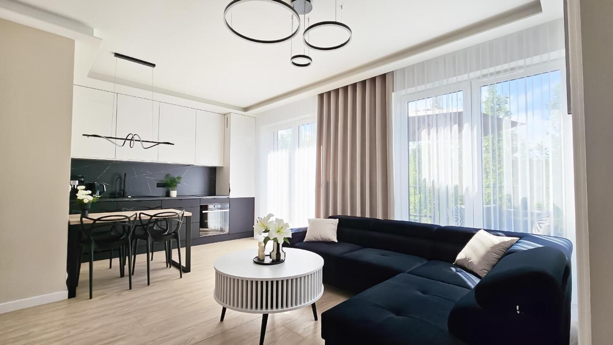 Wietrznia: Terrace, Garden, And Parking In Prestigious Nature Reserve Area
