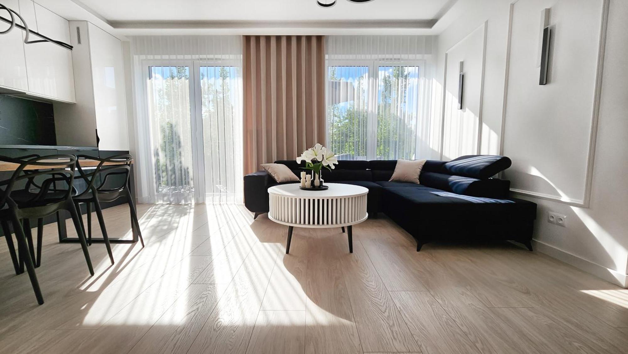 Wietrznia: Terrace, Garden, And Parking In Prestigious Nature Reserve Area