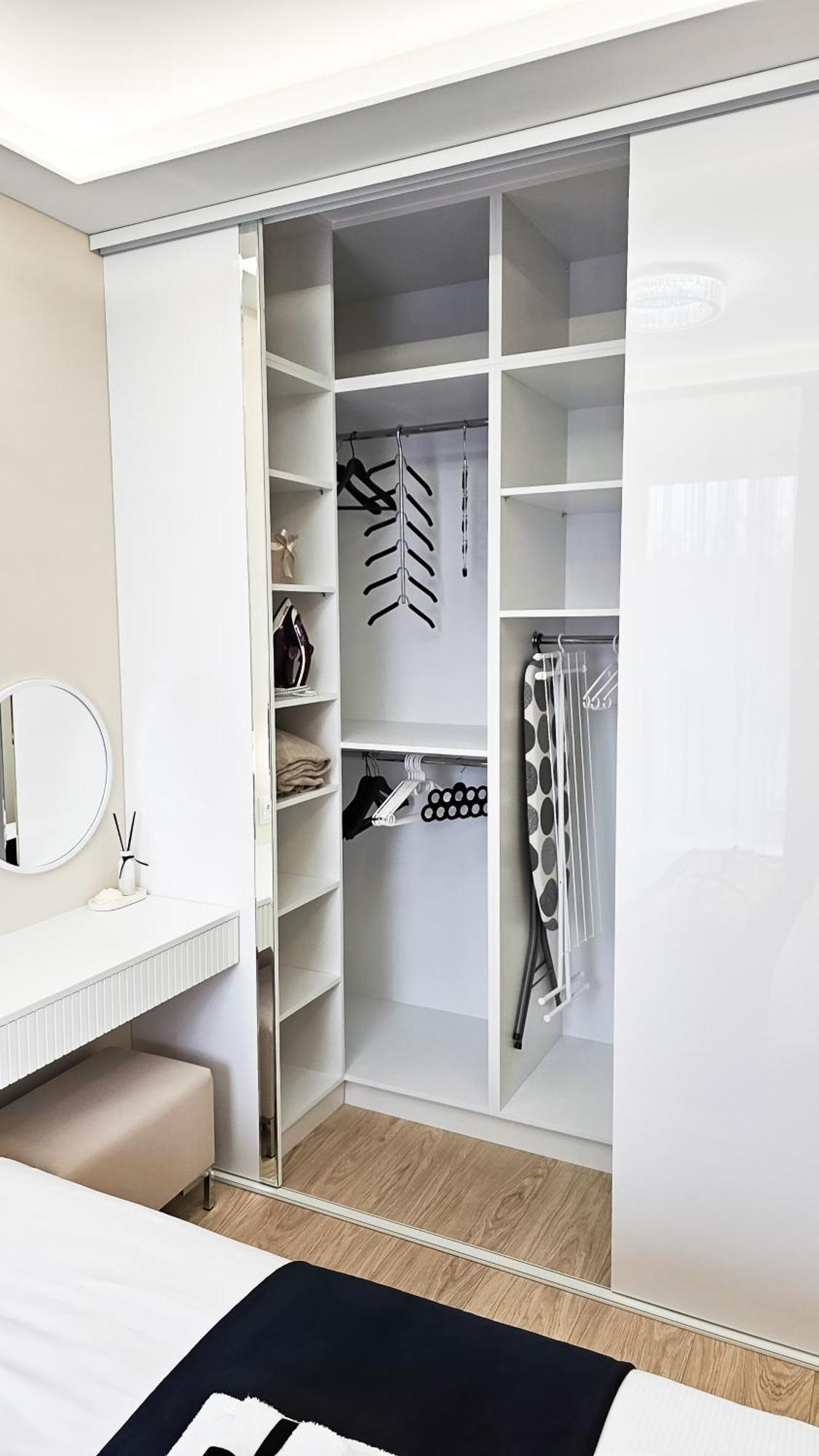 Apartment Wietrznia: Terrace, Garden, And Parking In Prestigious Nature Reserve Area