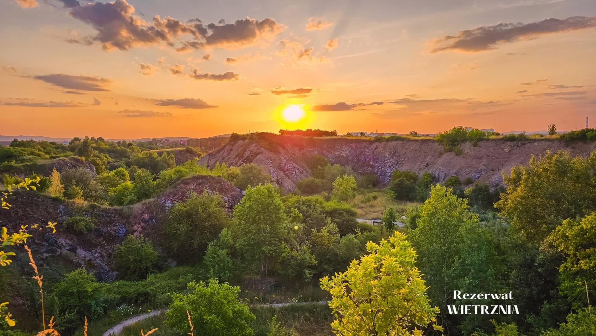 Wietrznia: Terrace, Garden, And Parking In Prestigious Nature Reserve Area Apartment *
